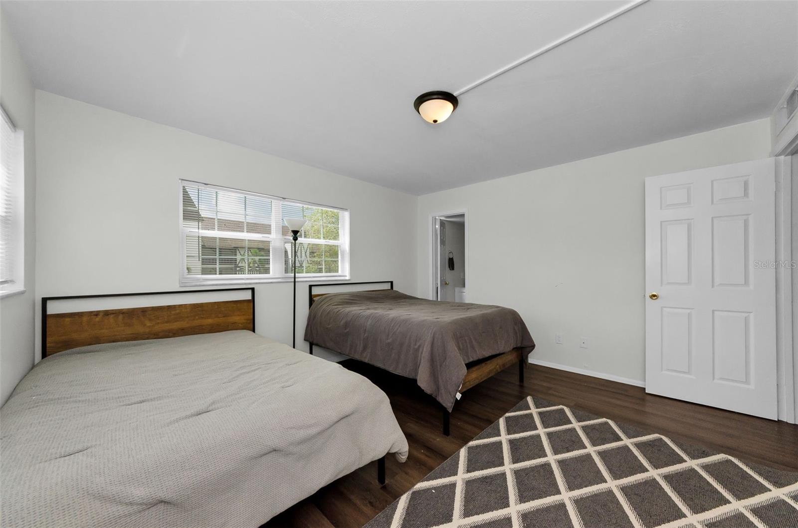 Image 11 of 35 For 420 Bayshore Boulevard 108
