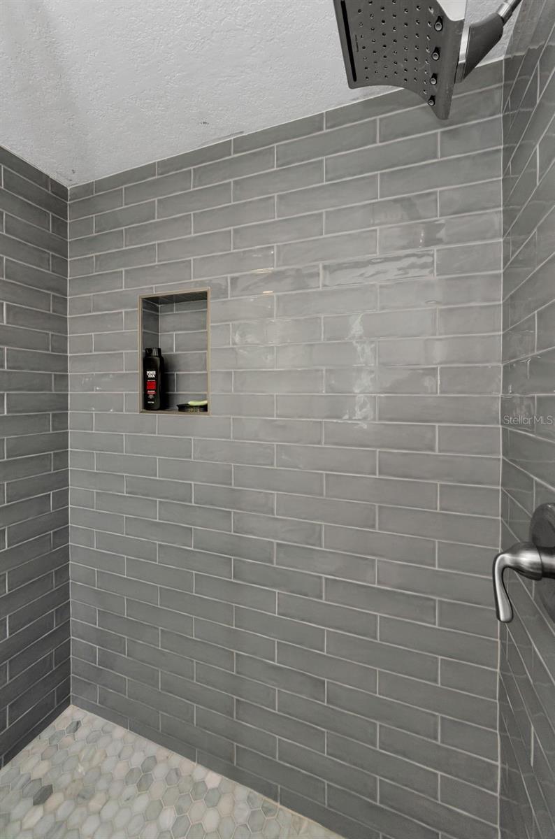 Image 14 of 35 For 420 Bayshore Boulevard 108