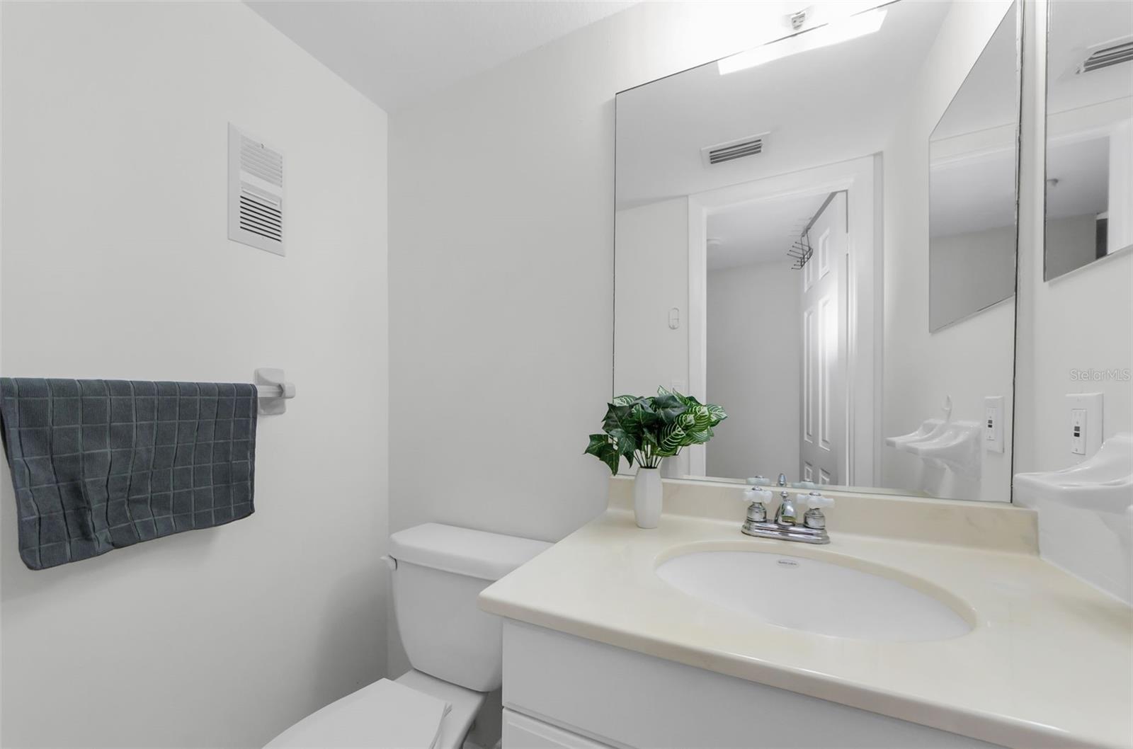 Image 16 of 35 For 420 Bayshore Boulevard 108