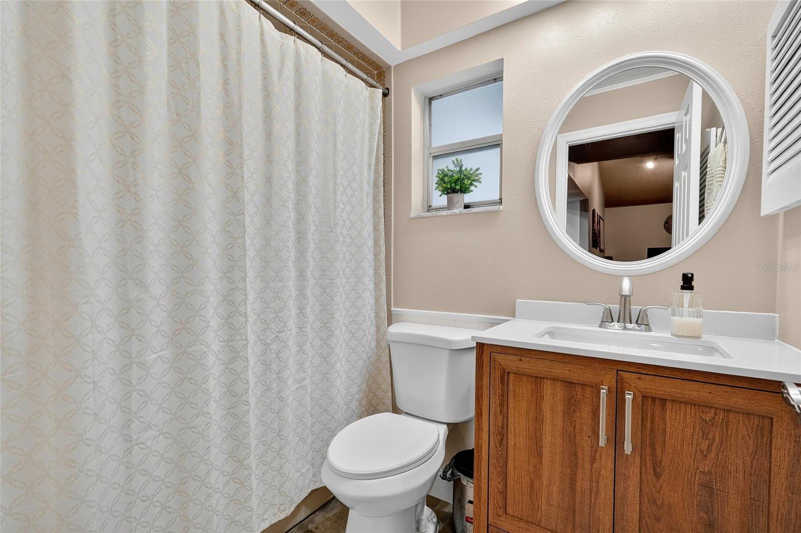 Image 16 of 20 For 3809 River Oaks Court