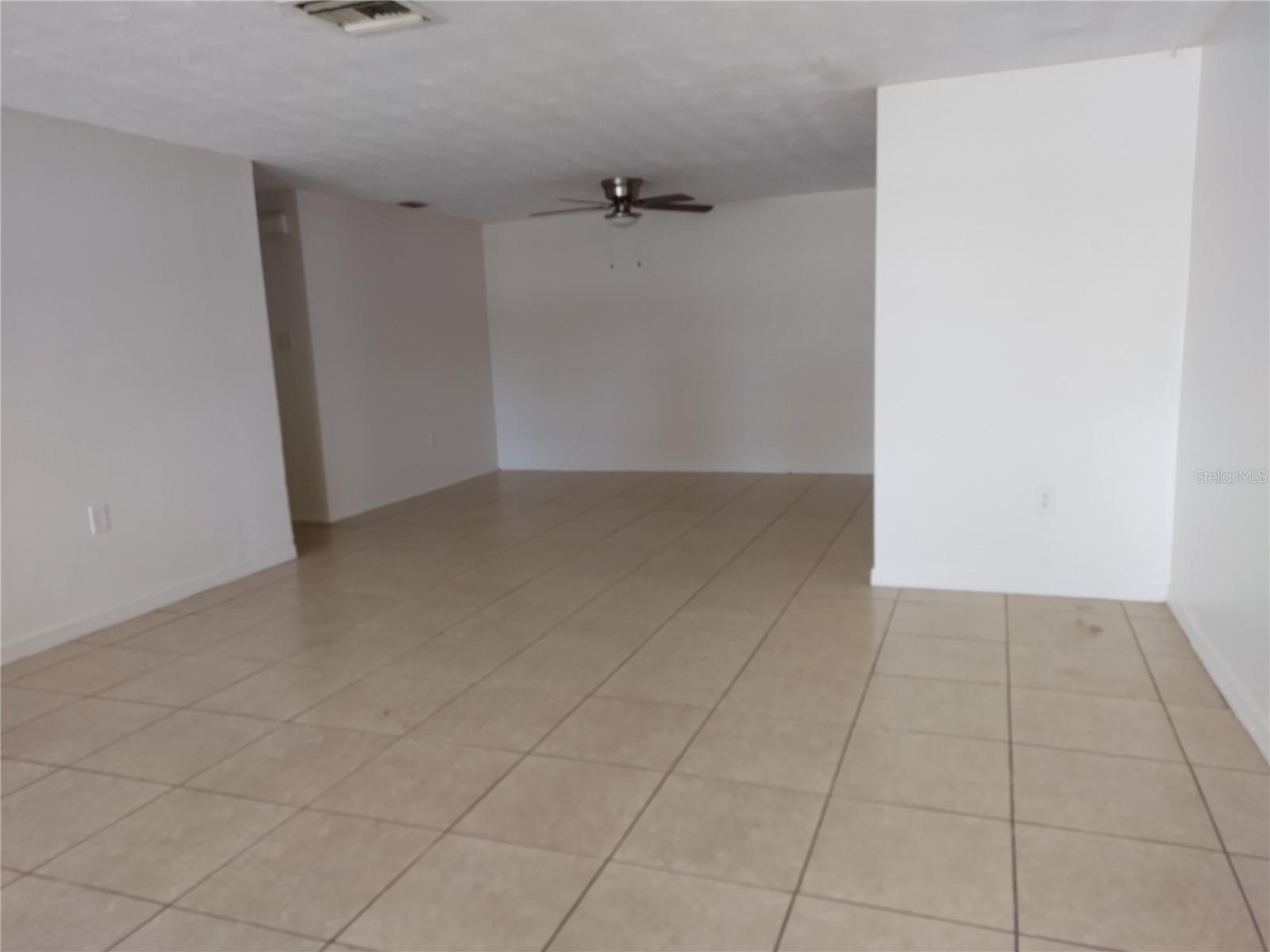 Image 6 of 14 For 5620 Andrea Drive