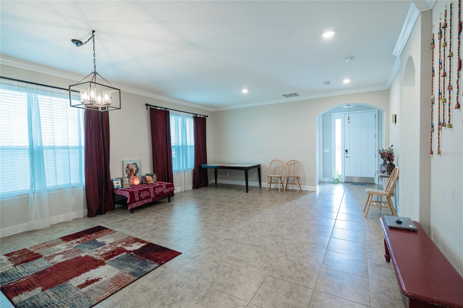 Image 13 of 64 For 5409 Camberwell Lane