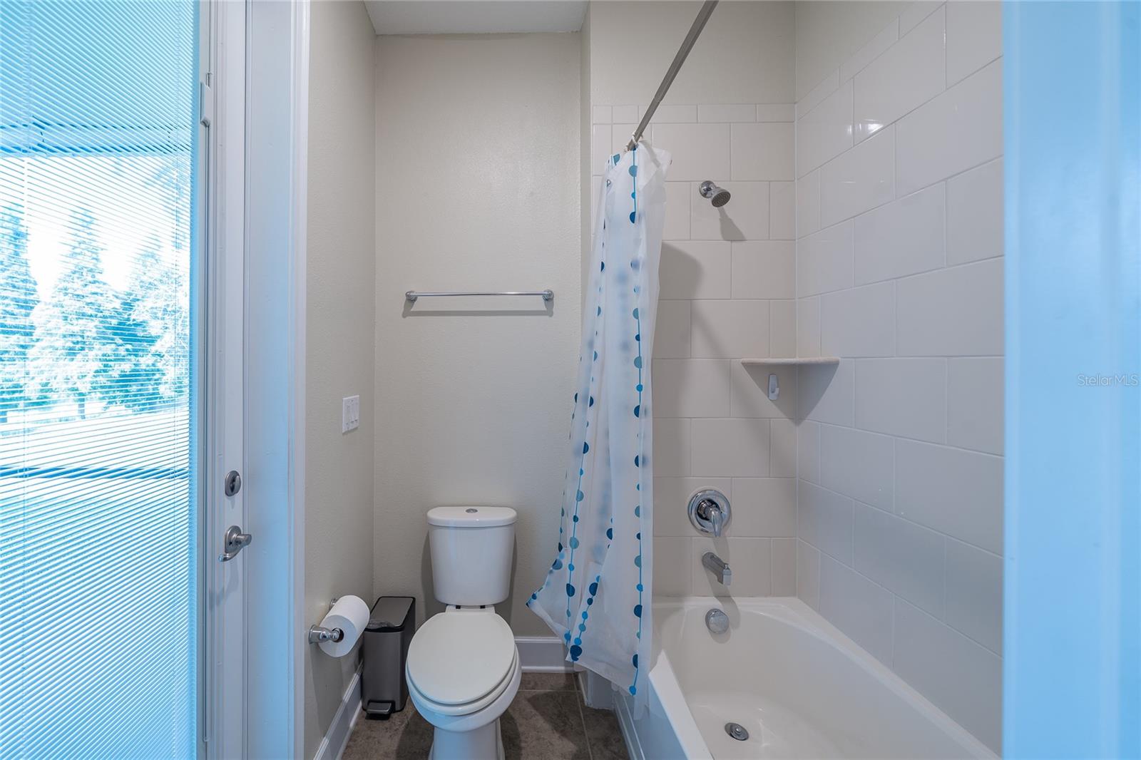 Image 45 of 64 For 5409 Camberwell Lane