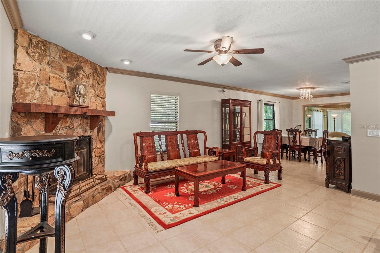Image 17 of 56 For 9461 Cr 657  