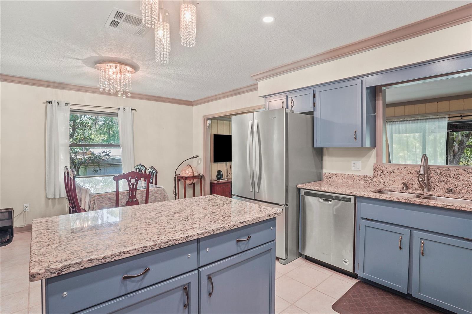 Image 27 of 56 For 9461 Cr 657  