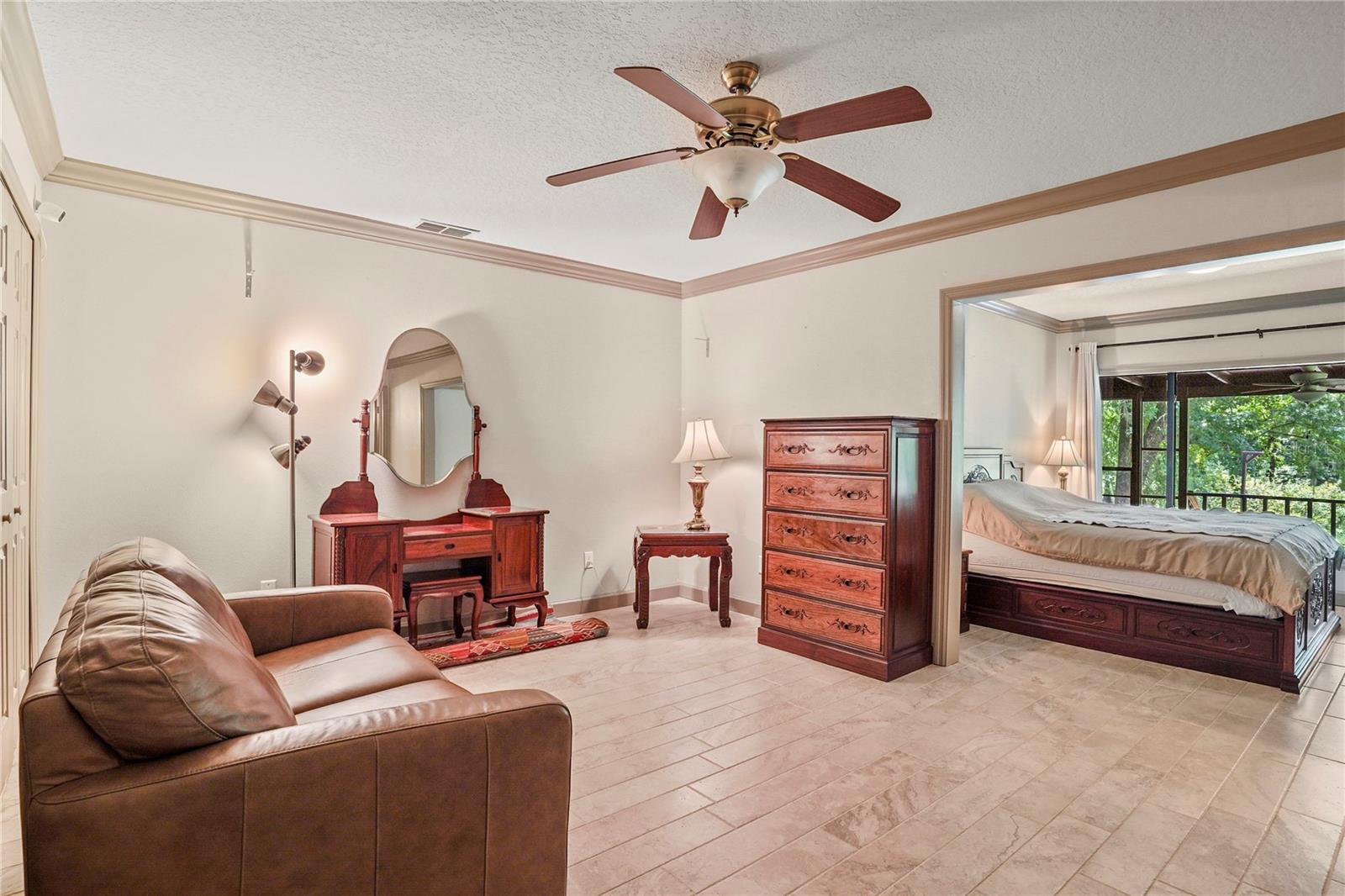 Image 30 of 56 For 9461 Cr 657  