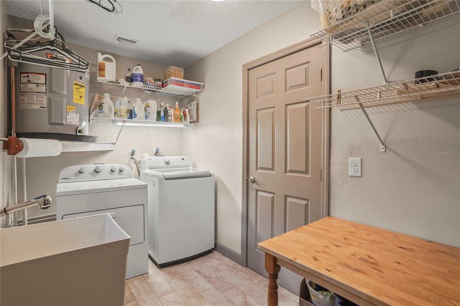 Image 41 of 56 For 9461 Cr 657  