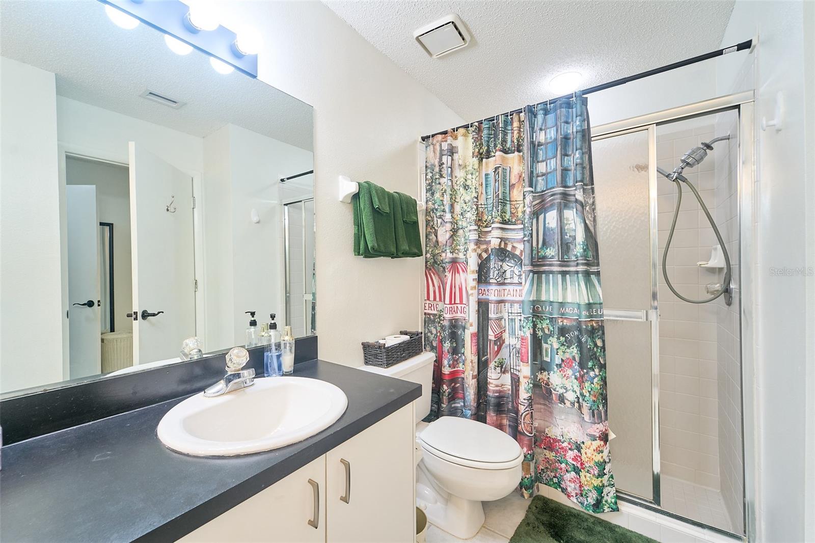 Image 36 of 54 For 4907 Cathedral Court