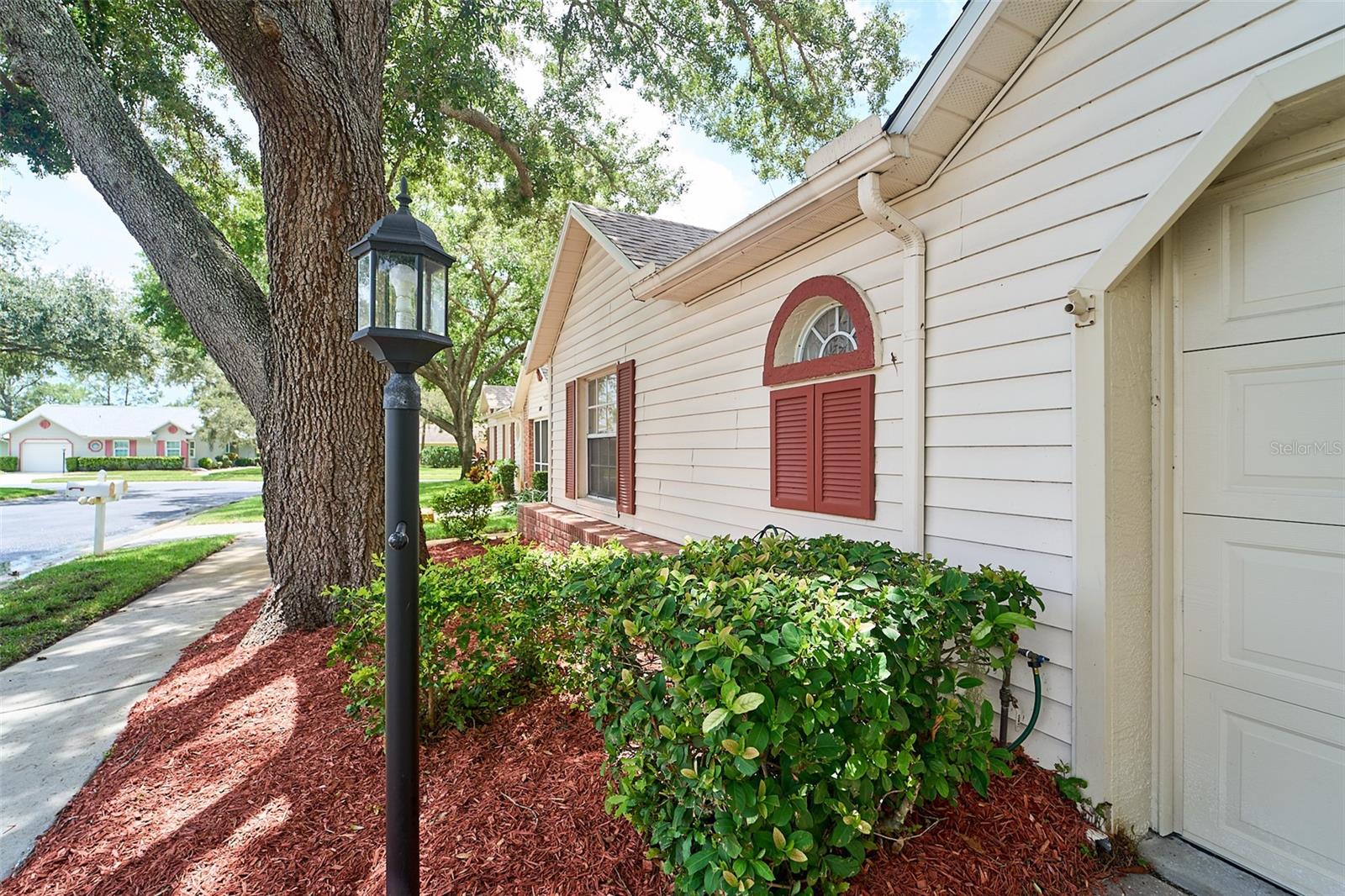 Image 6 of 54 For 4907 Cathedral Court
