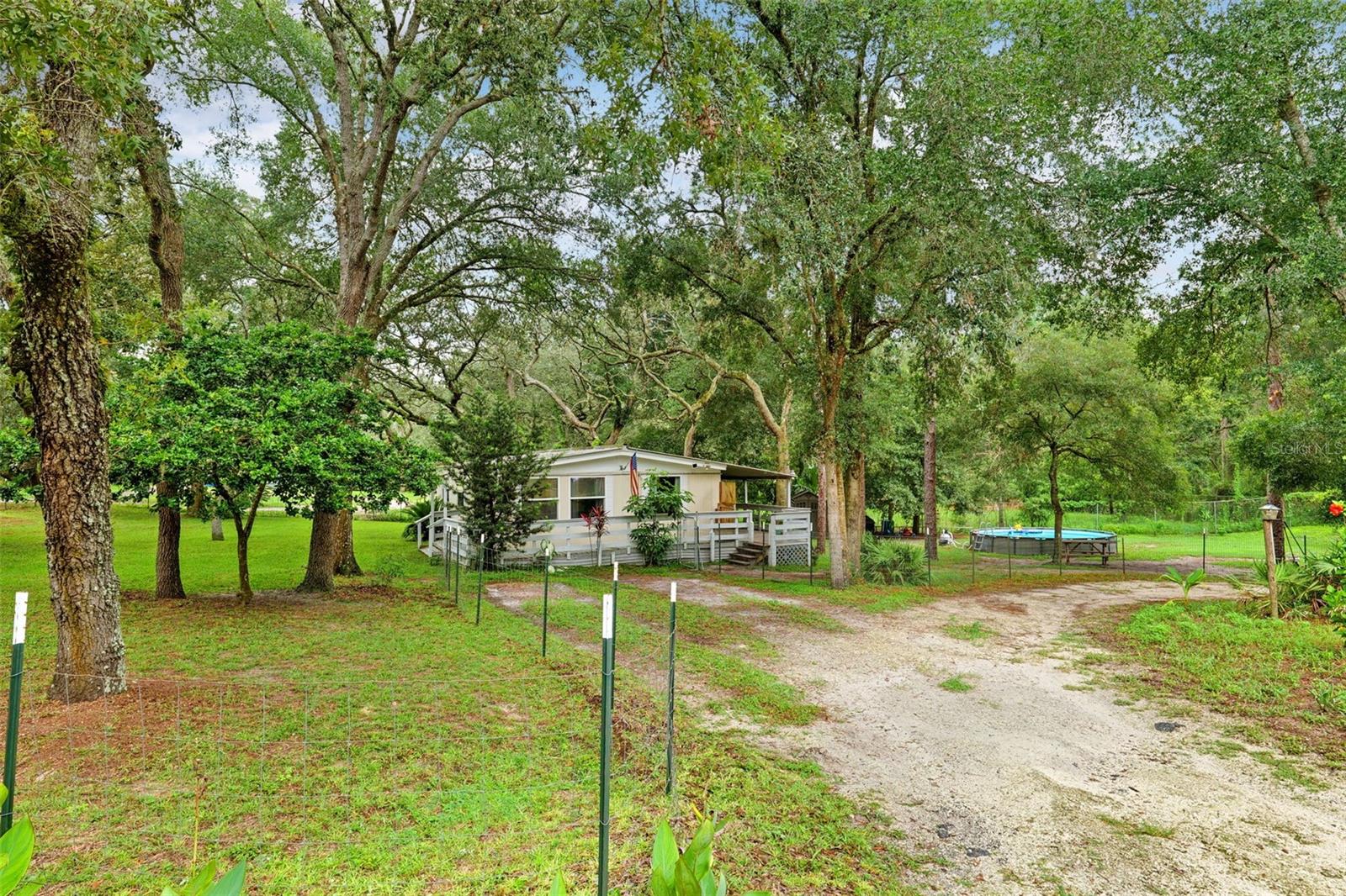 Image 10 of 47 For 35117 Cheshire Street
