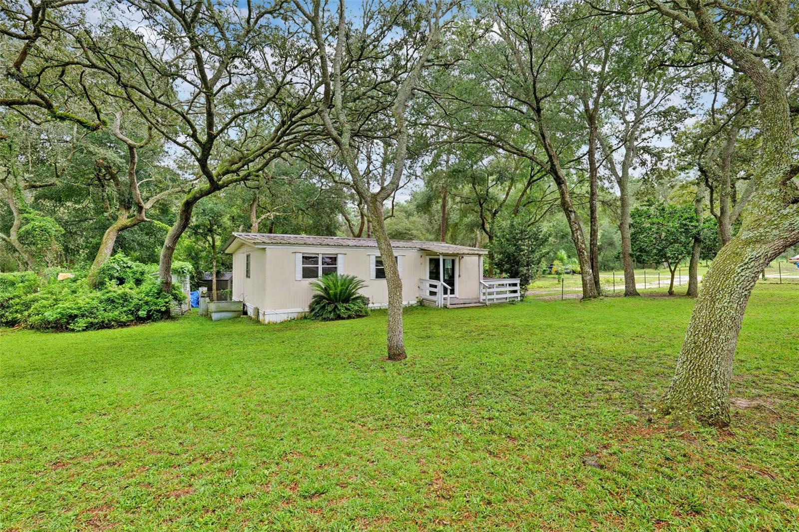 Image 6 of 47 For 35117 Cheshire Street