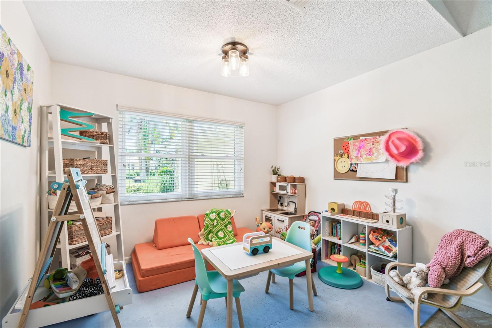Image 11 of 51 For 1594 Linwood Drive