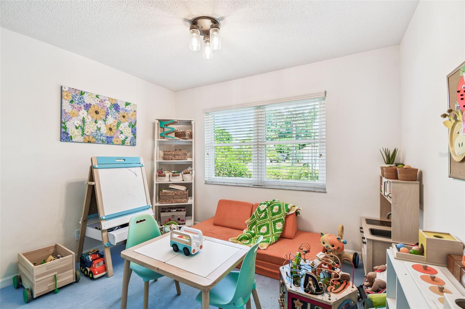 Image 12 of 51 For 1594 Linwood Drive