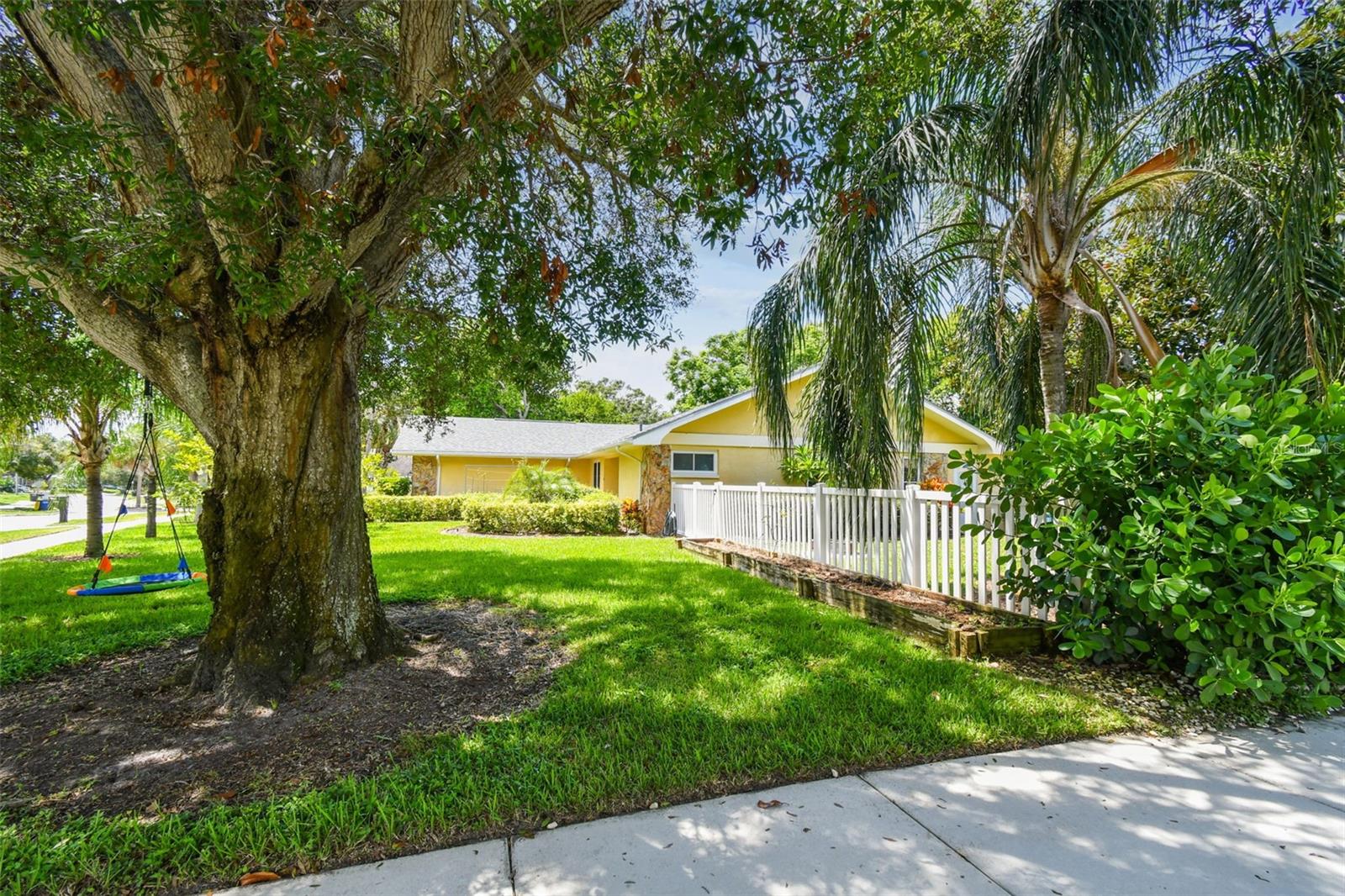 Image 45 of 51 For 1594 Linwood Drive