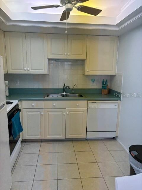 Image 4 of 15 For 11720 Park Boulevard 302