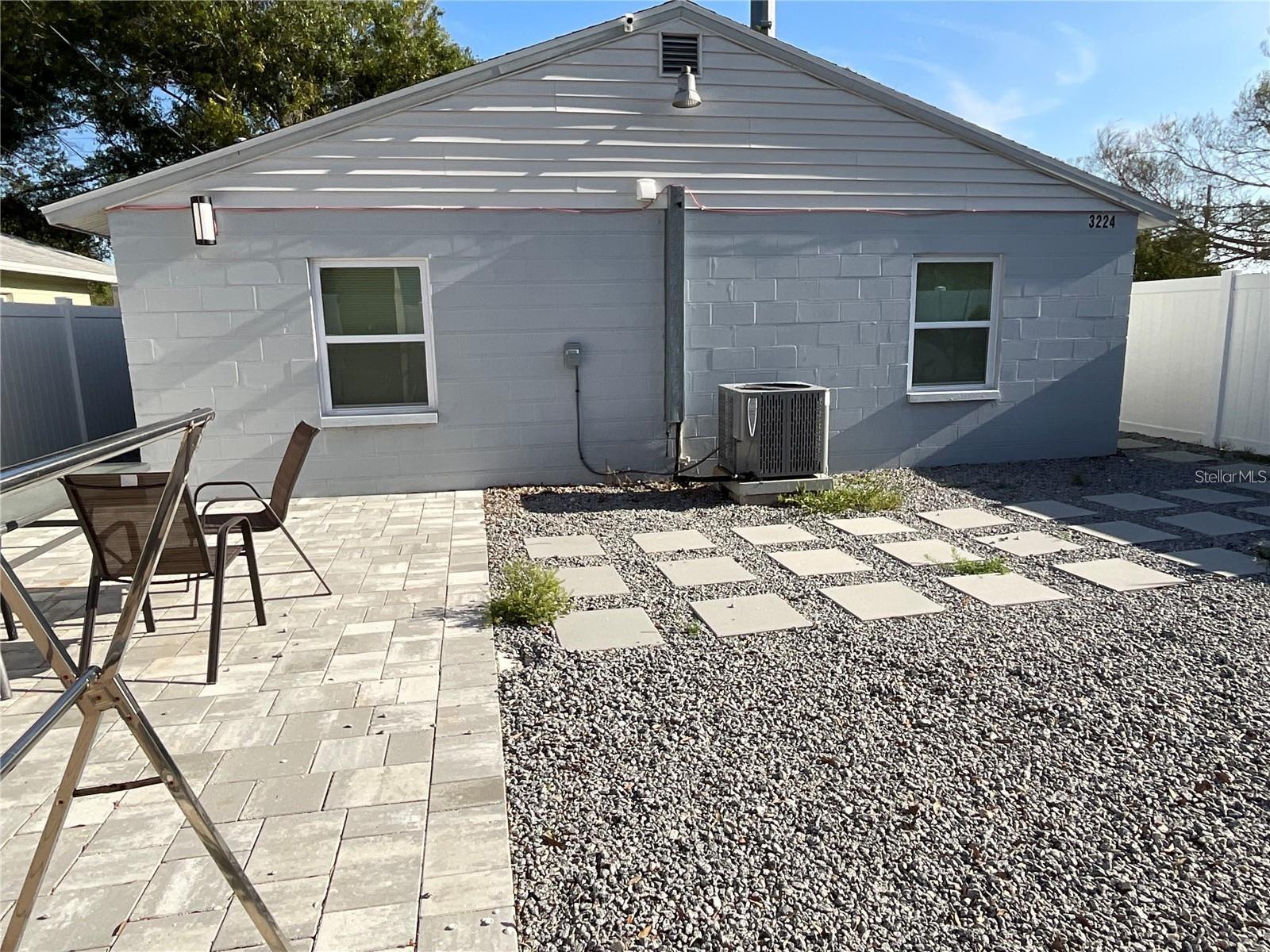 Image 17 of 18 For 3224 3rd Avenue S