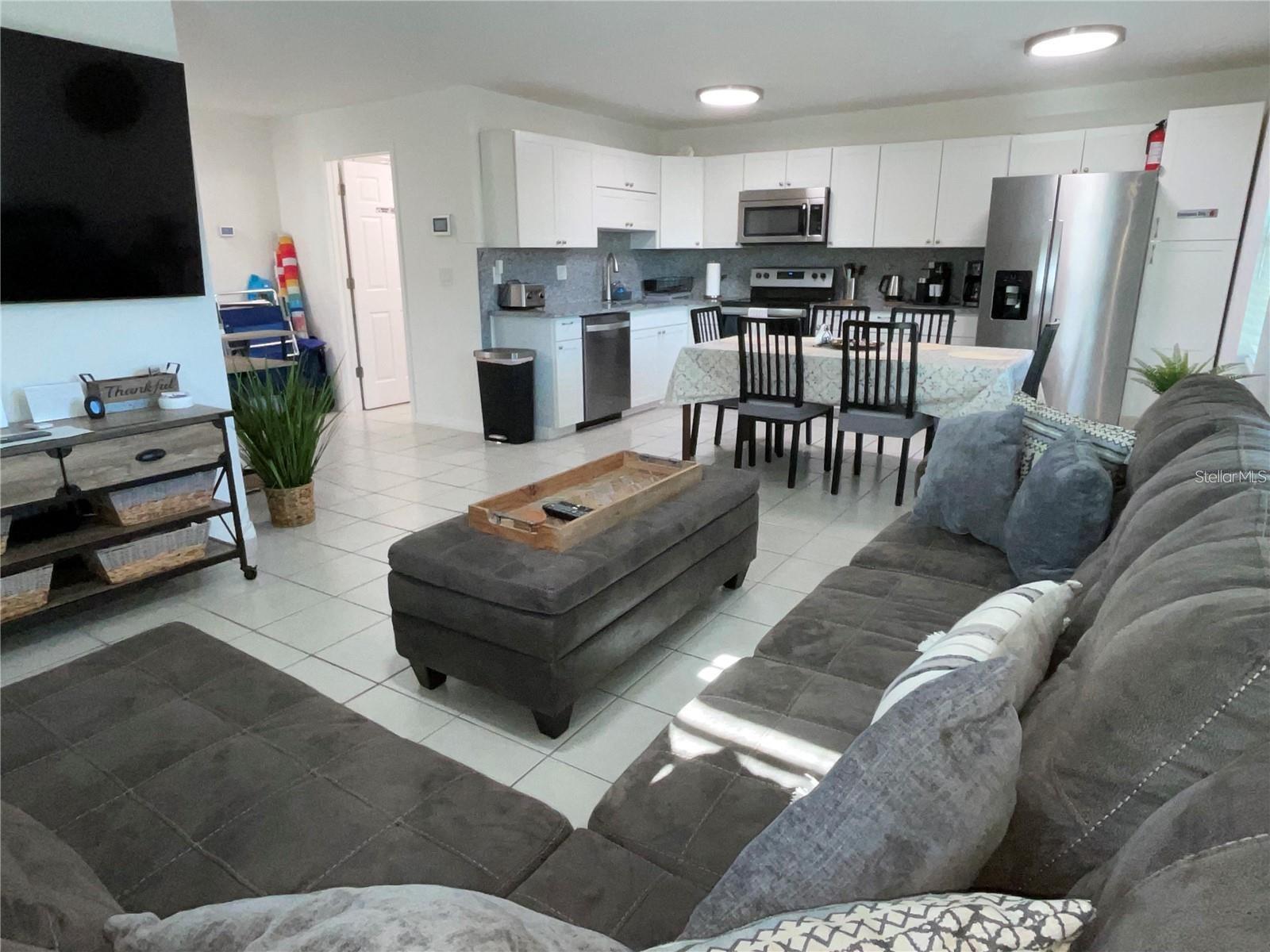 Image 2 of 18 For 3224 3rd Avenue S