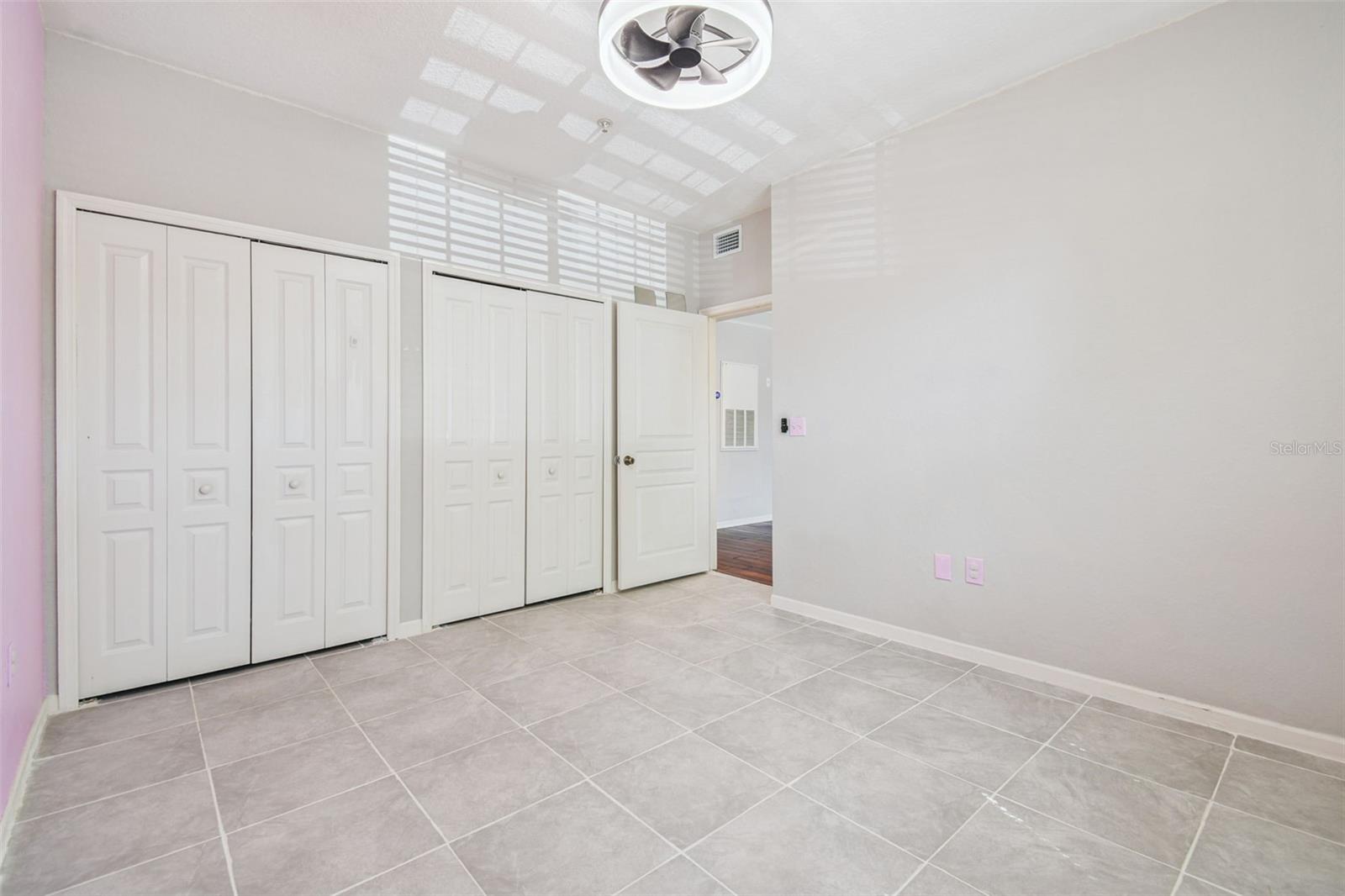 Image 19 of 37 For 17108 Carrington Park Drive 701