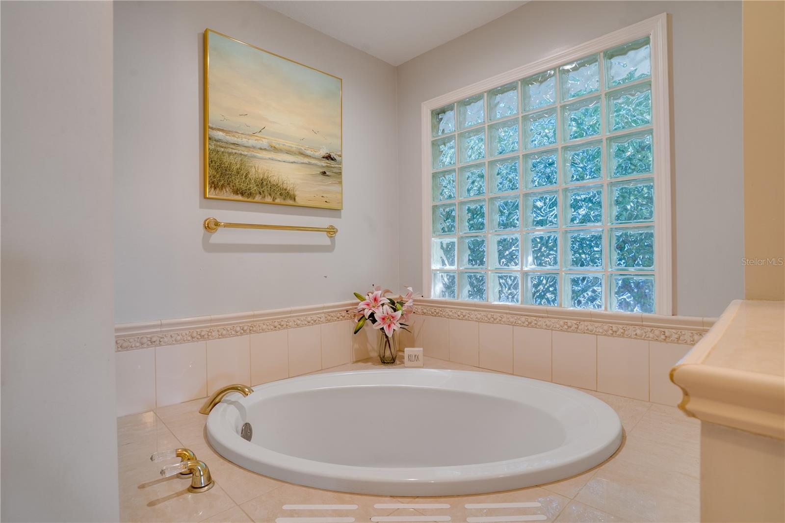 Image 41 of 64 For 333 12th Avenue