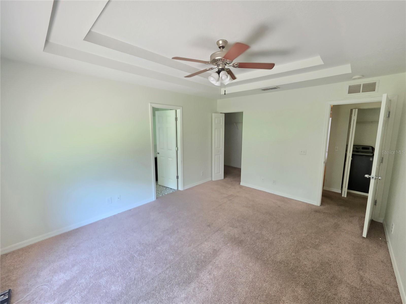 Image 11 of 20 For 3018 Royal Tuscan Lane