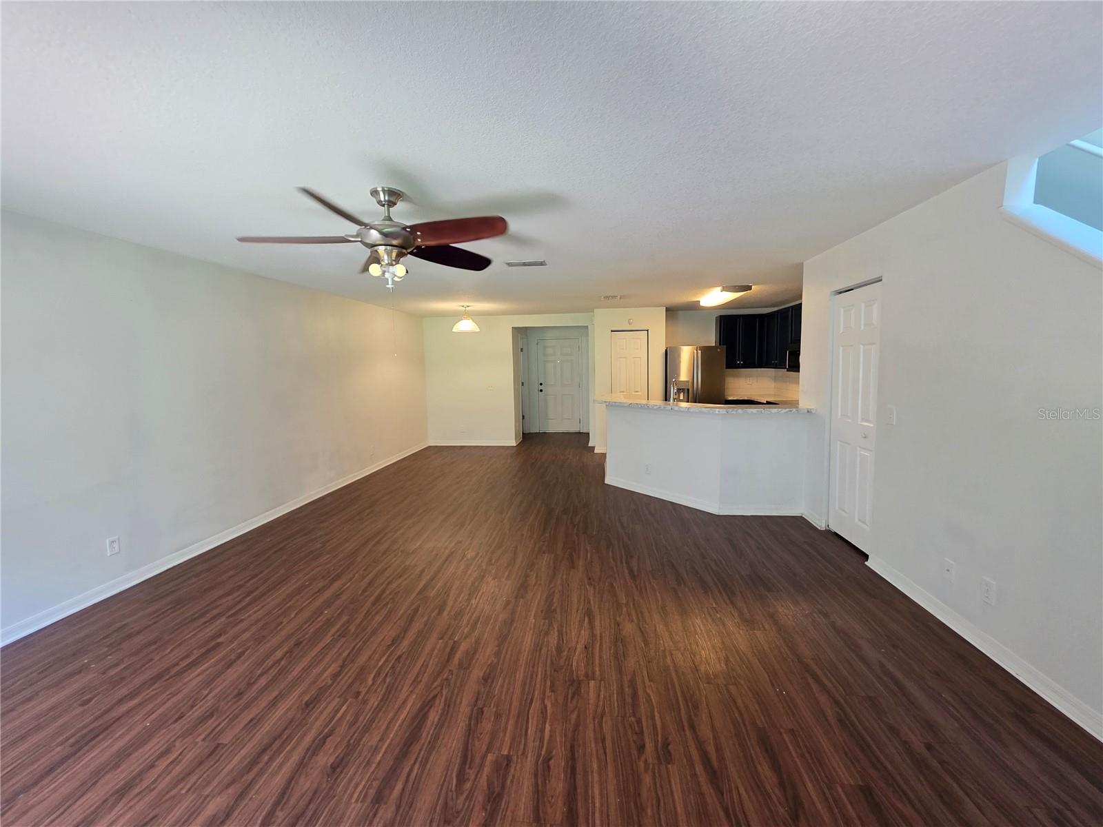 Image 8 of 20 For 3018 Royal Tuscan Lane