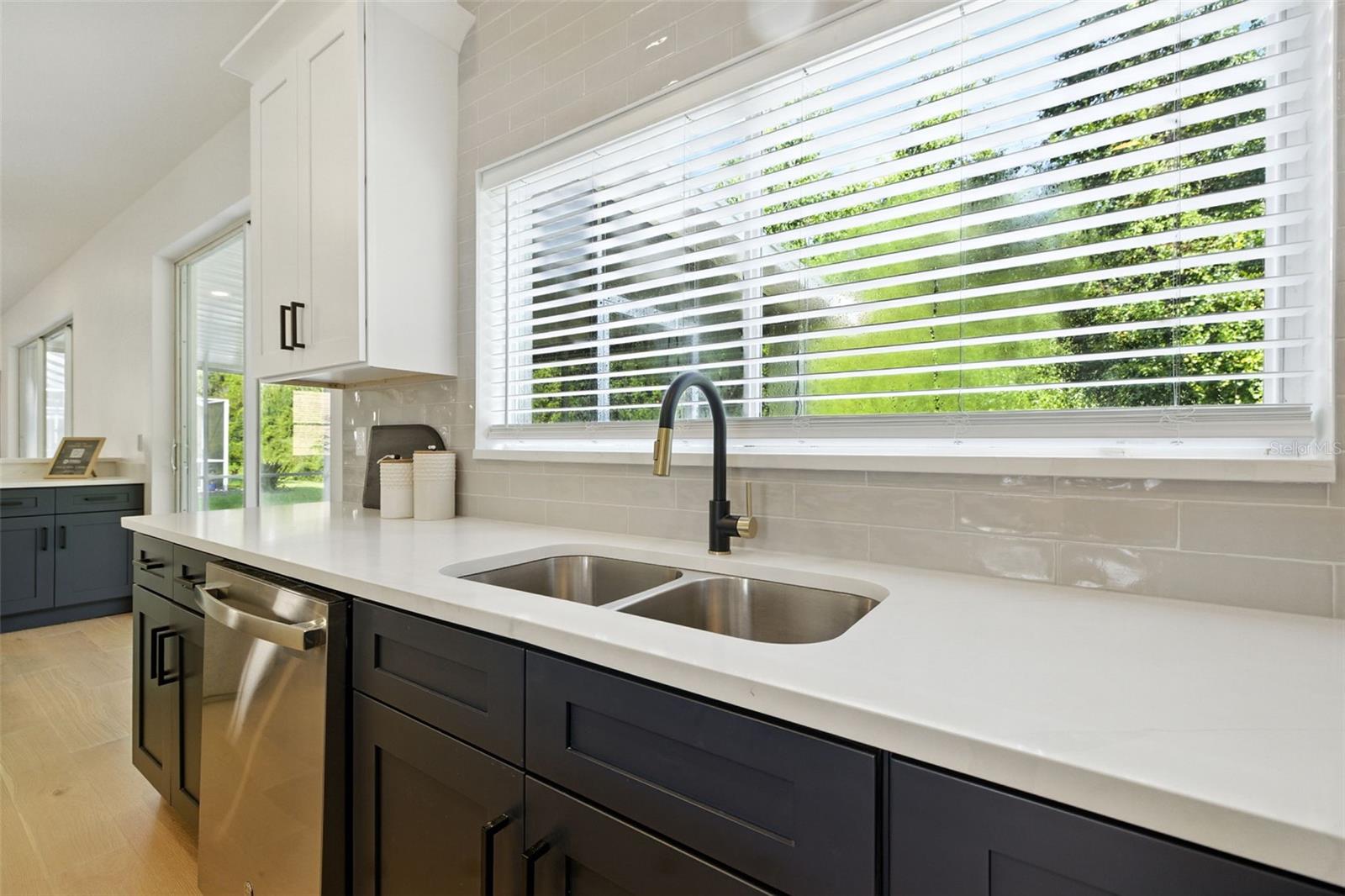 Image 11 of 56 For 1337 Caladesi Drive