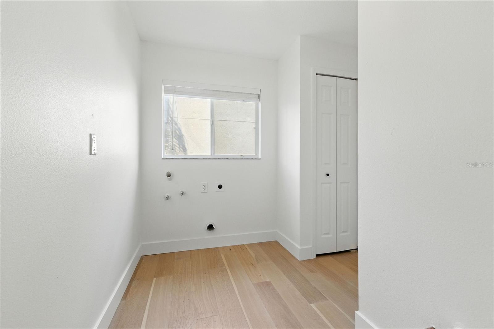 Image 25 of 56 For 1337 Caladesi Drive