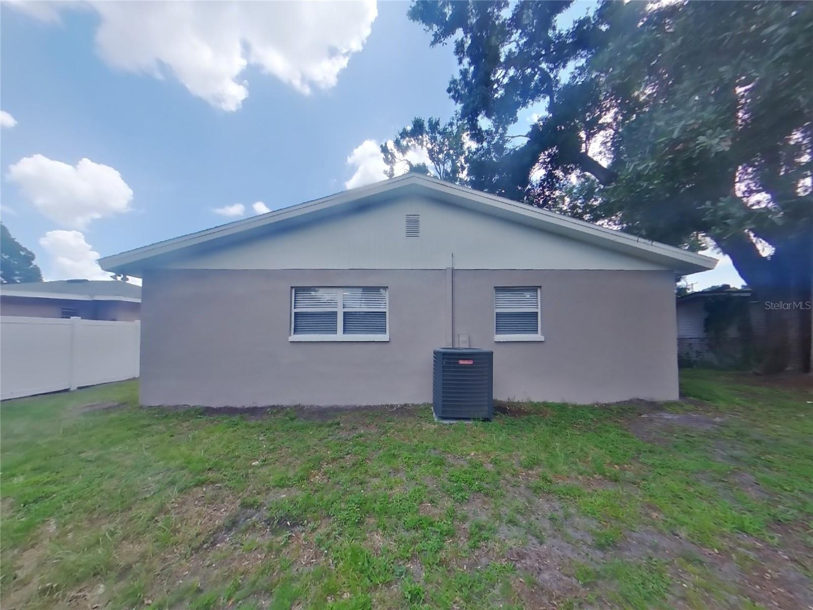 Image 15 of 15 For 1721 Comanche Avenue