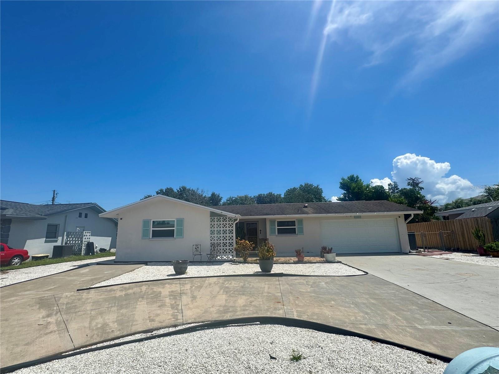 Details for 13864 Dominica Drive, SEMINOLE, FL 33776