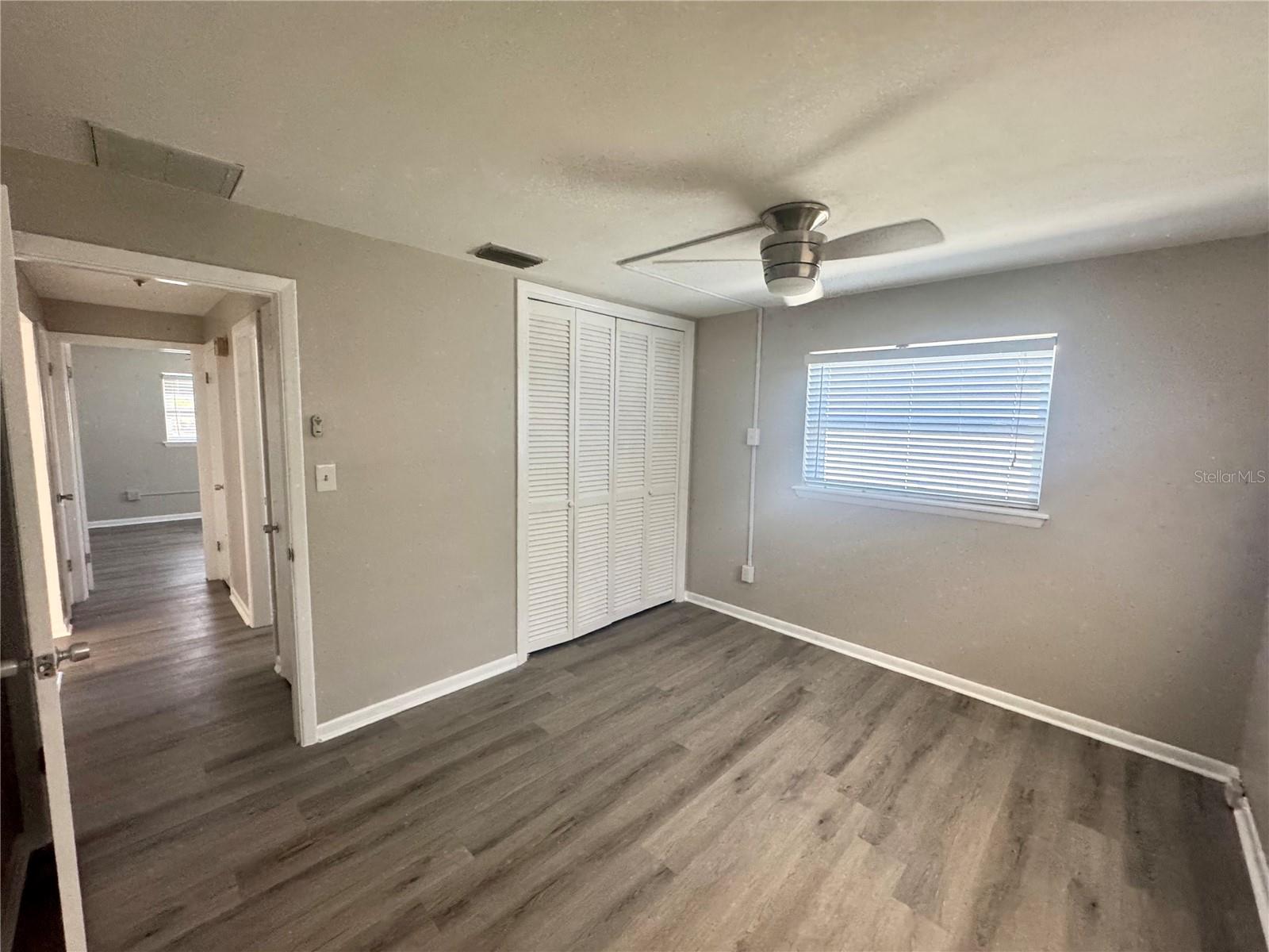 Image 18 of 23 For 13864 Dominica Drive