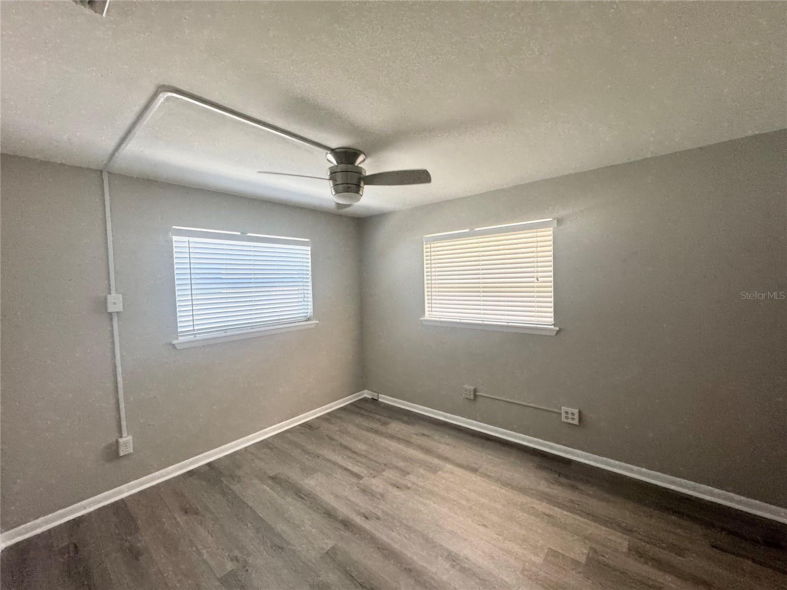Image 21 of 23 For 13864 Dominica Drive