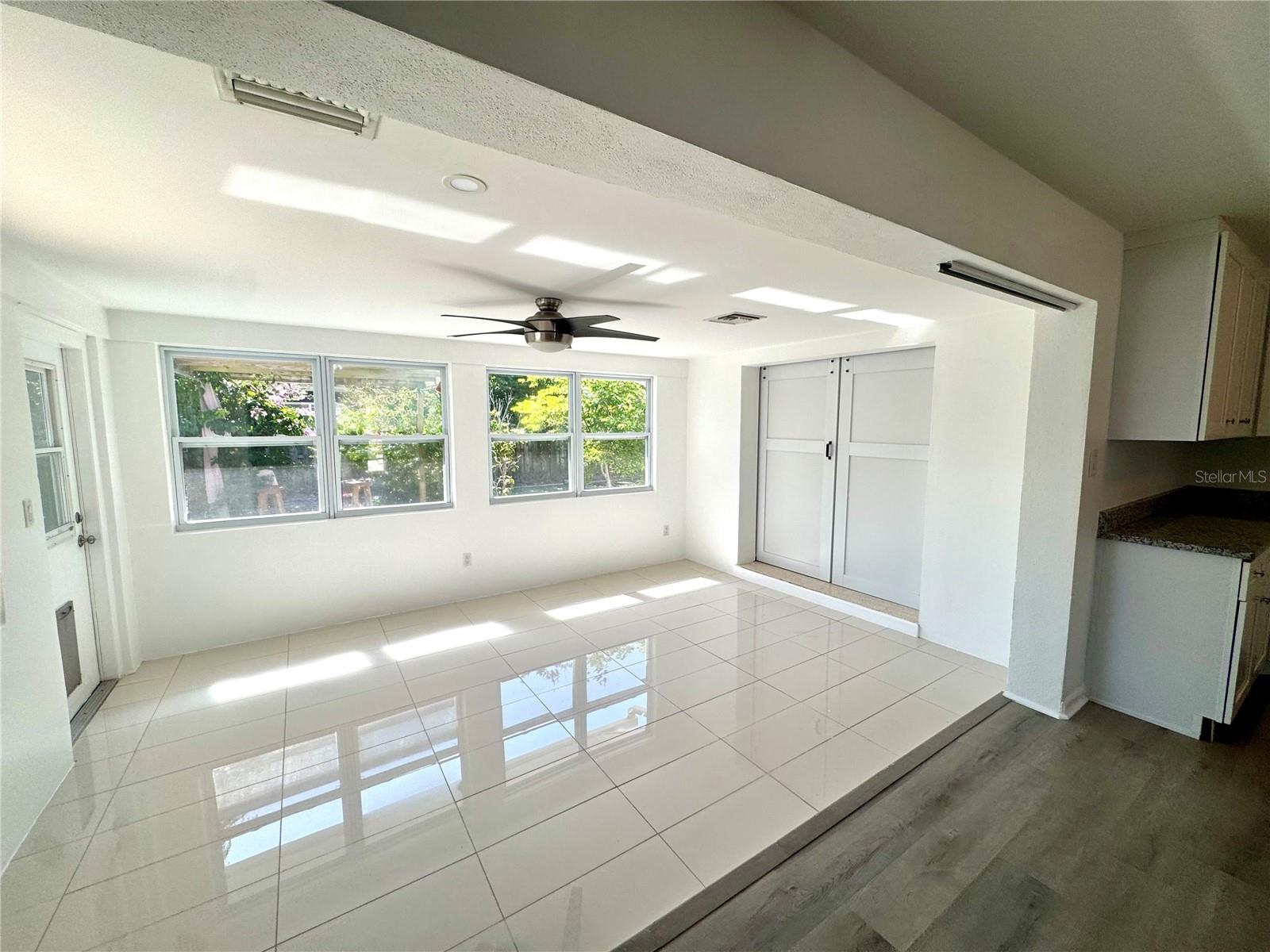 Image 24 of 27 For 13864 Dominica Drive