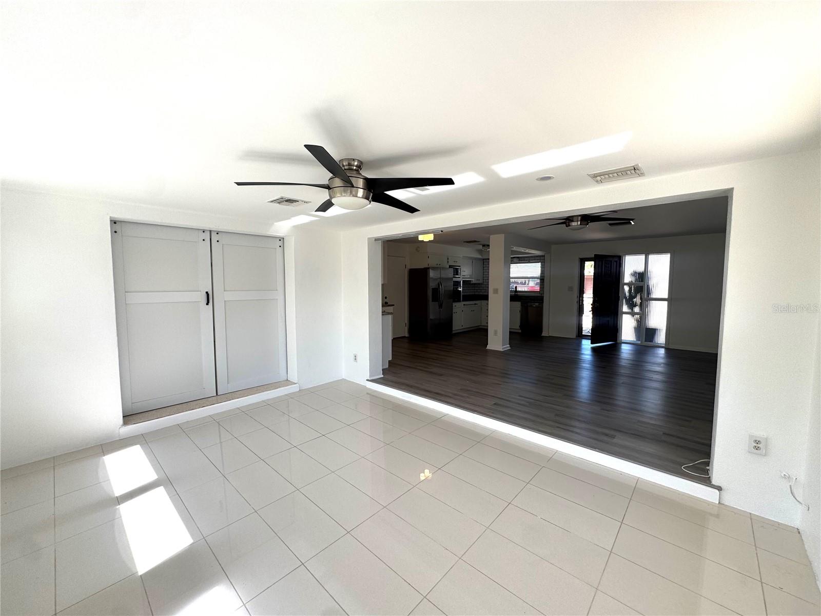 Image 25 of 27 For 13864 Dominica Drive