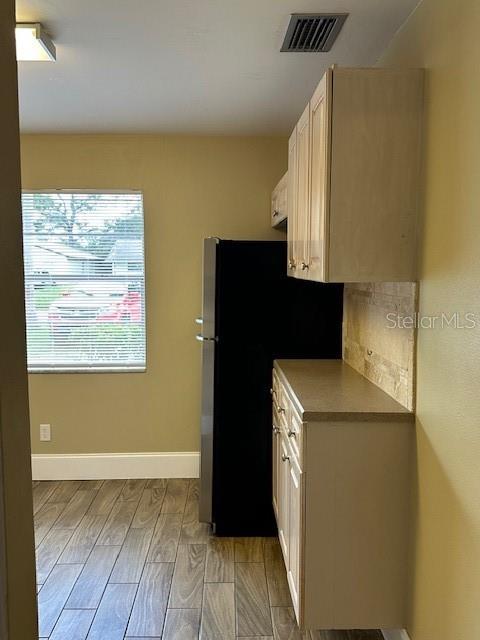 Image 7 of 23 For 3132 St Clair Avenue A