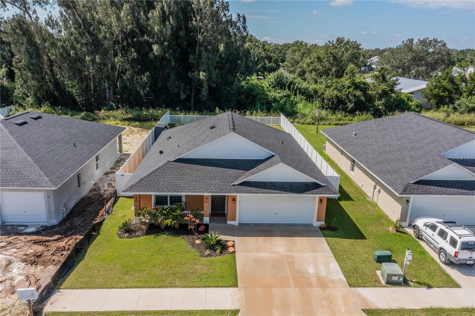 Image 4 of 34 For 513 Sunset Bayou Lane