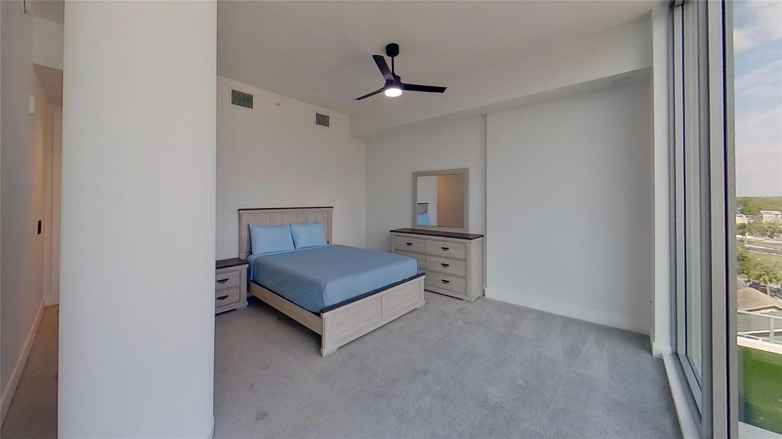 Image 74 of 88 For 777 3rd Avenue N 804