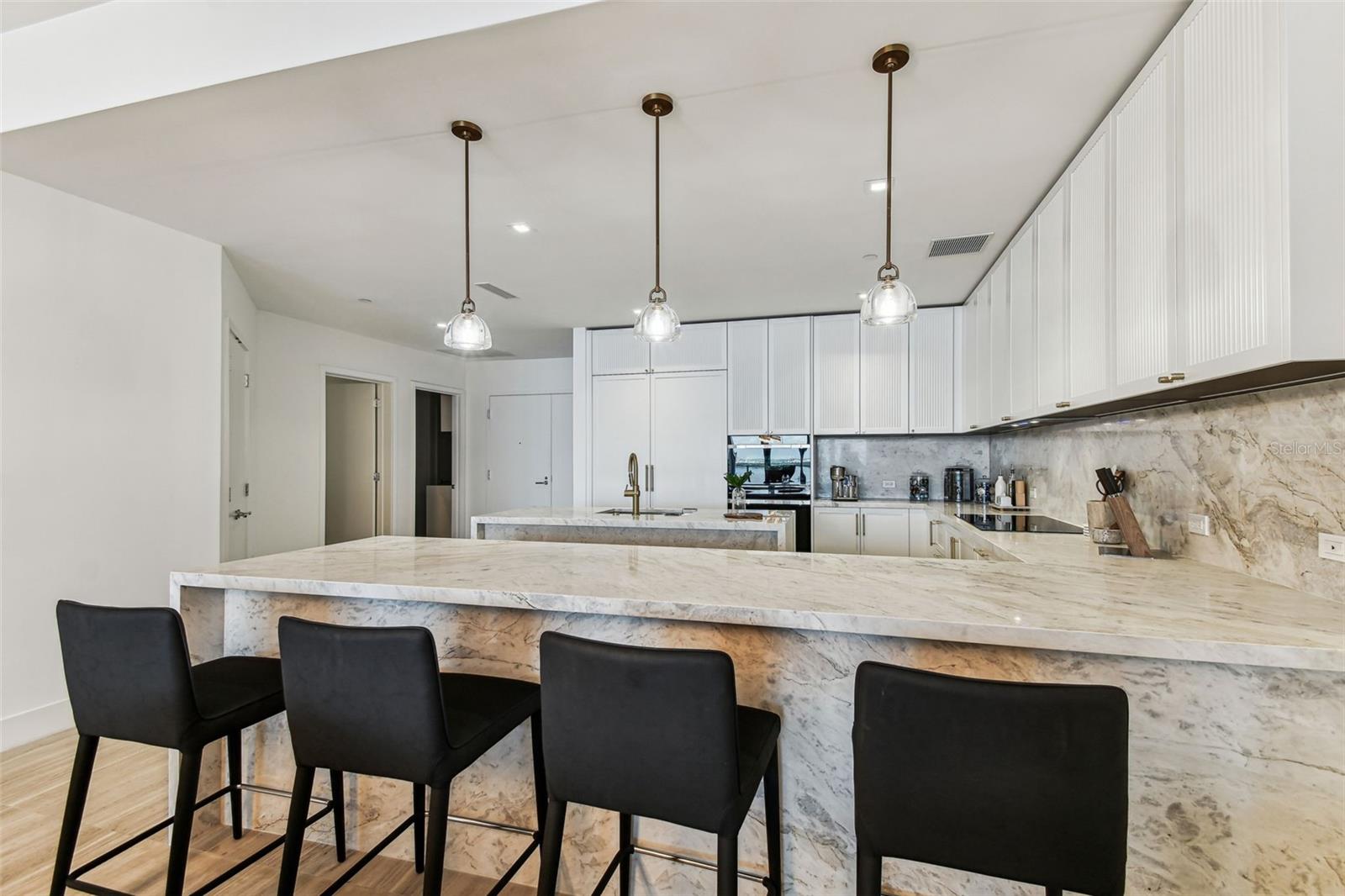 Image 15 of 56 For 2912 Santiago Street 1402