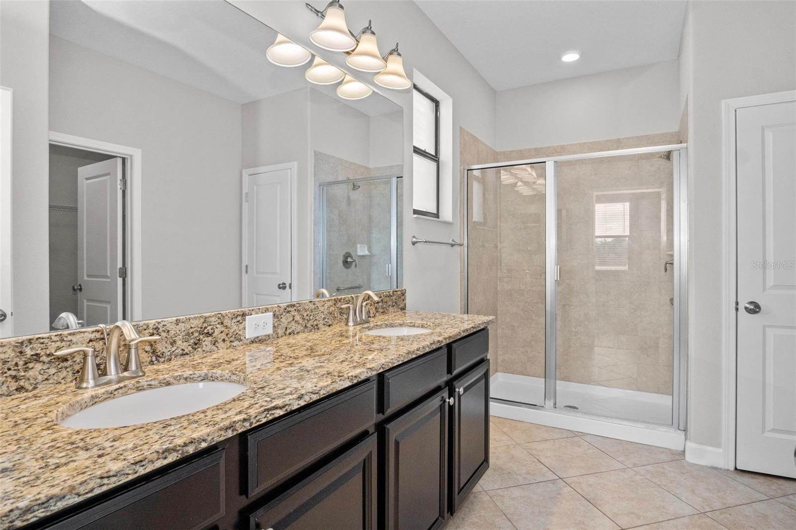 Image 18 of 32 For 1819 Redmond Brook Lane