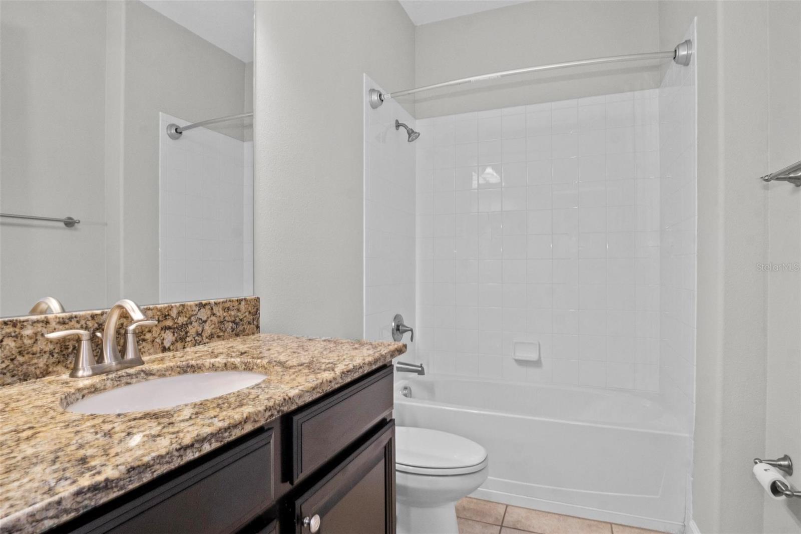 Image 21 of 32 For 1819 Redmond Brook Lane