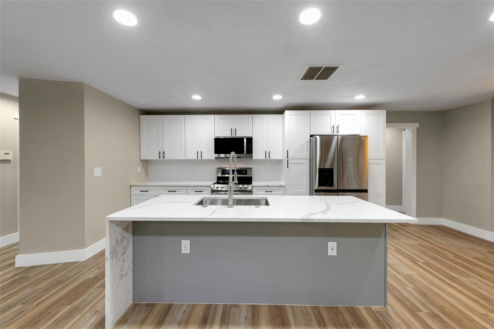 Image 12 of 30 For 943 Spanish Oaks Boulevard