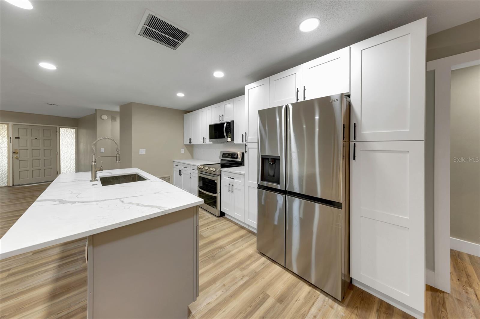 Image 13 of 30 For 943 Spanish Oaks Boulevard