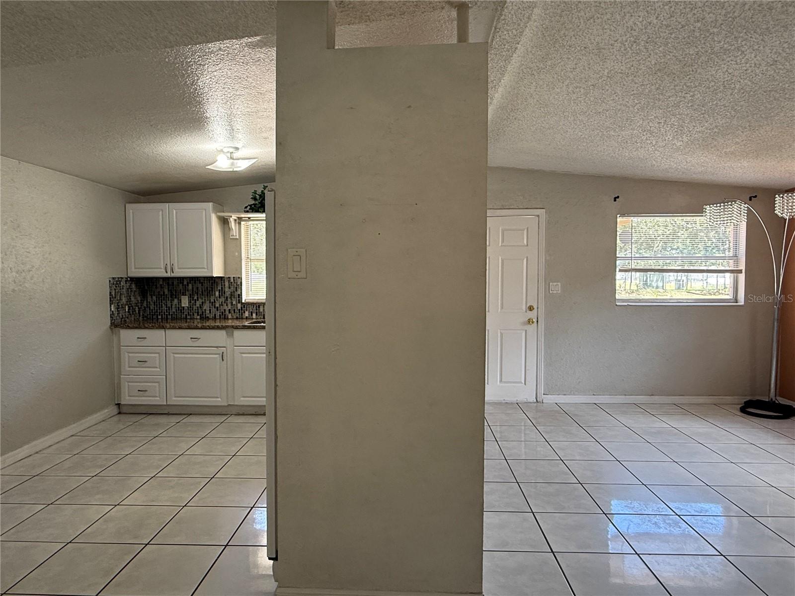 Image 3 of 27 For 2106 Himes Avenue 1