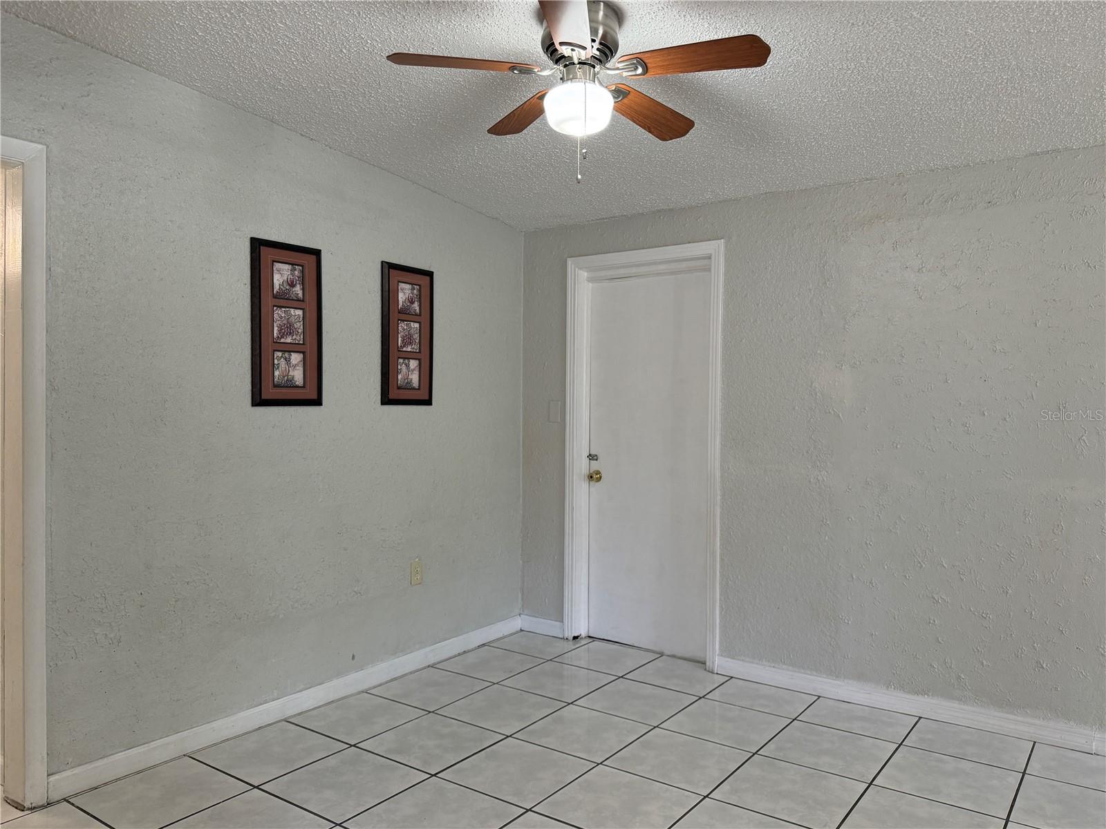 Image 6 of 27 For 2106 Himes Avenue 1