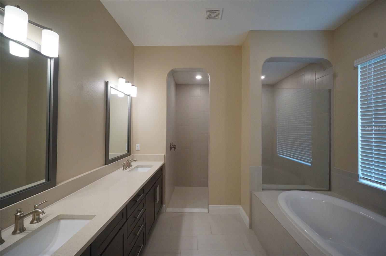 Image 21 of 49 For 6154 Marsh Trail Drive