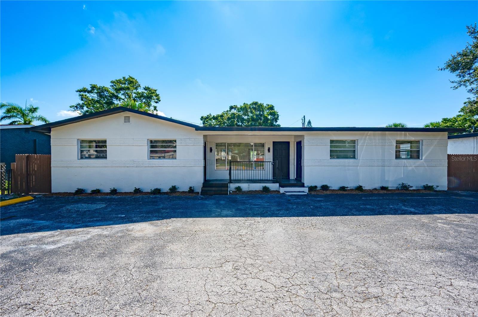 Details for 5411 16th Street N, ST PETERSBURG, FL 33703
