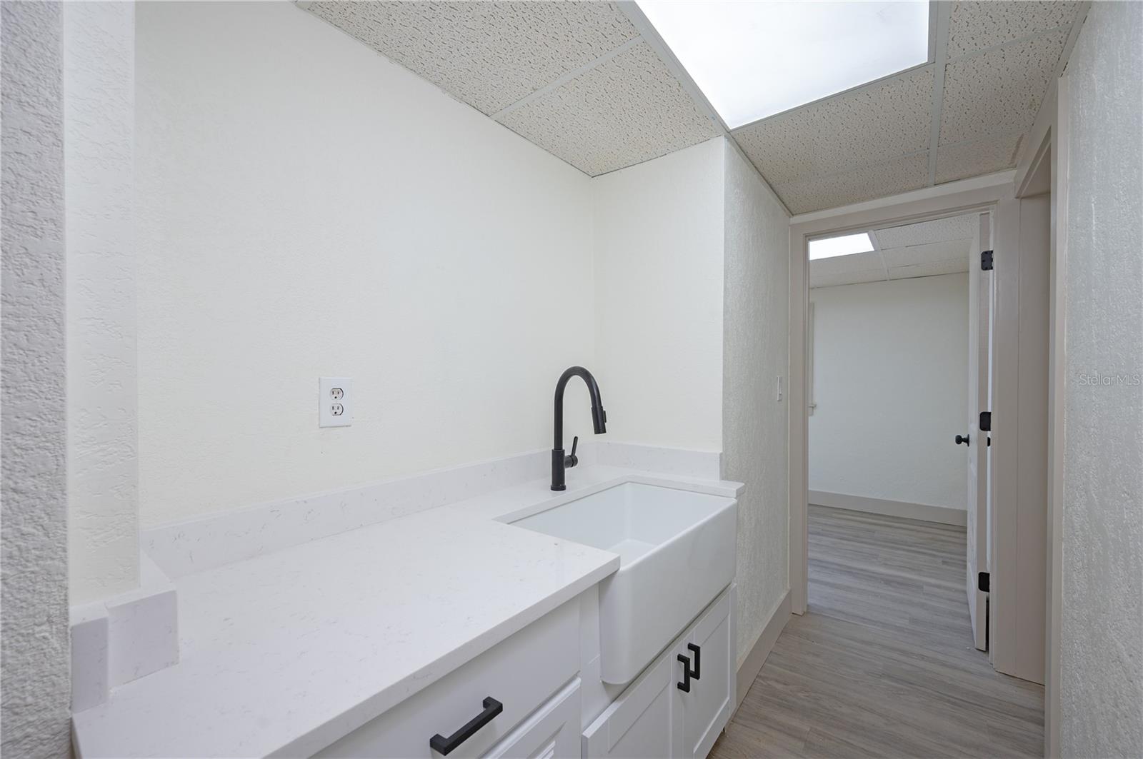 Image 3 of 8 For 5411 16th Street N