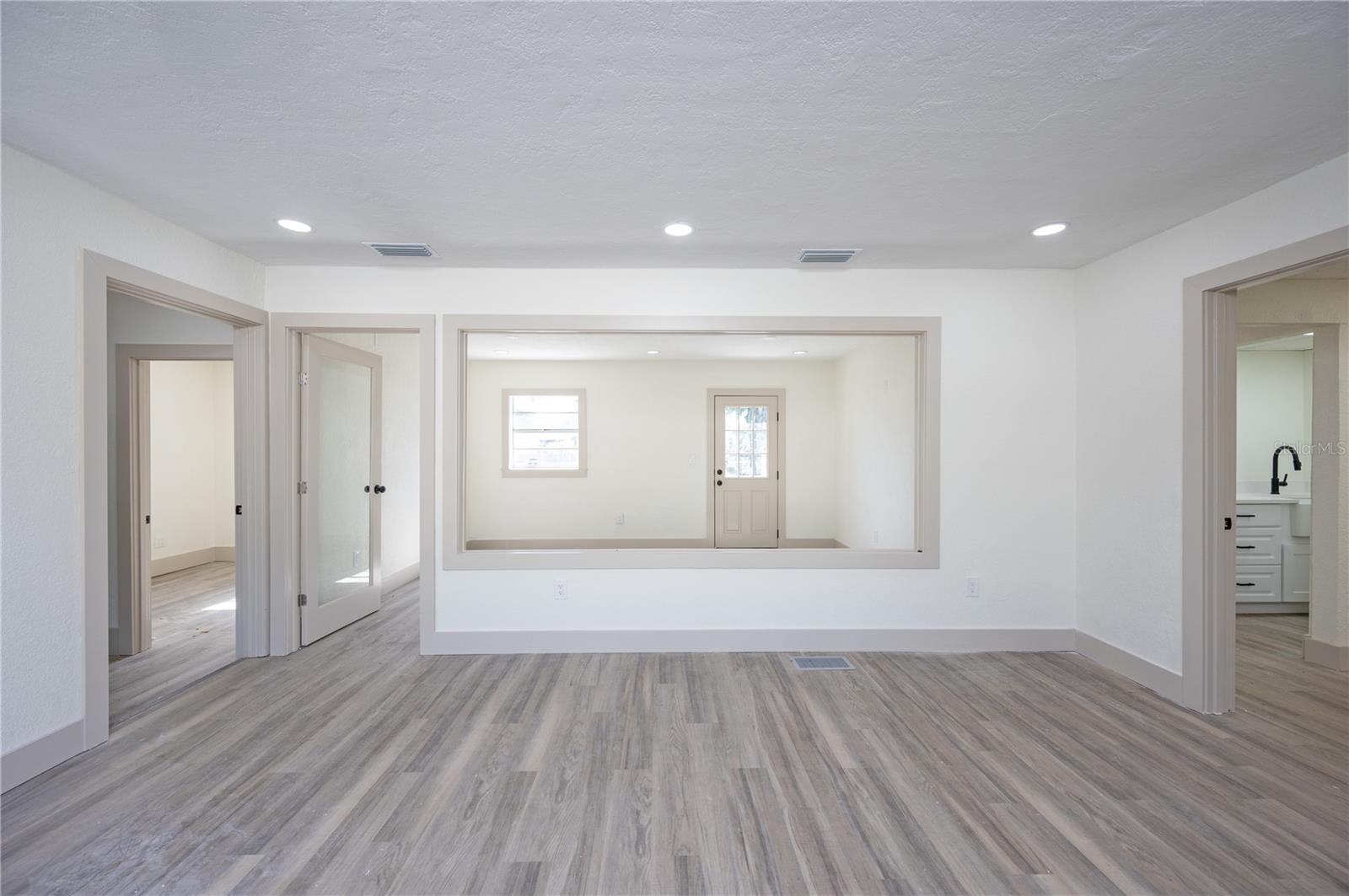 Image 4 of 8 For 5411 16th Street N