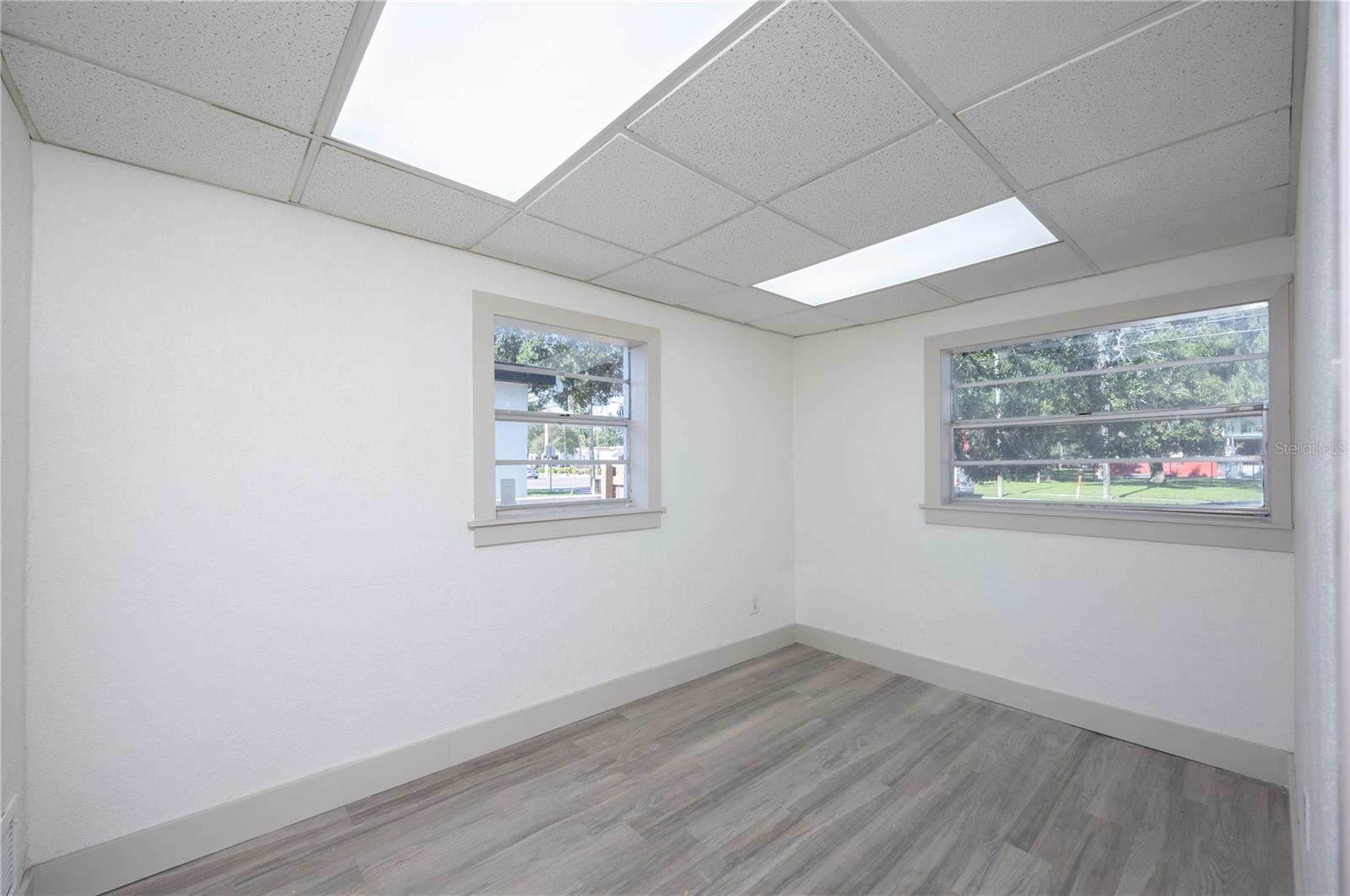 Image 7 of 8 For 5411 16th Street N