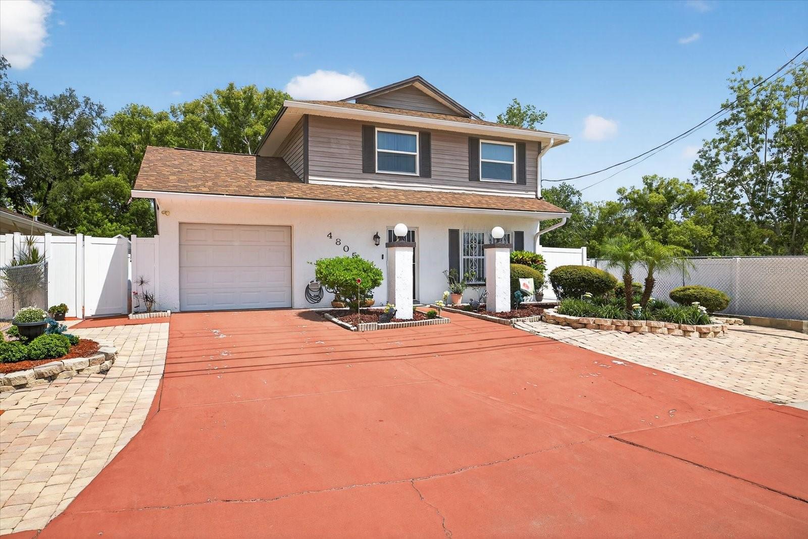 Image 2 of 26 For 4805 Macdill Avenue
