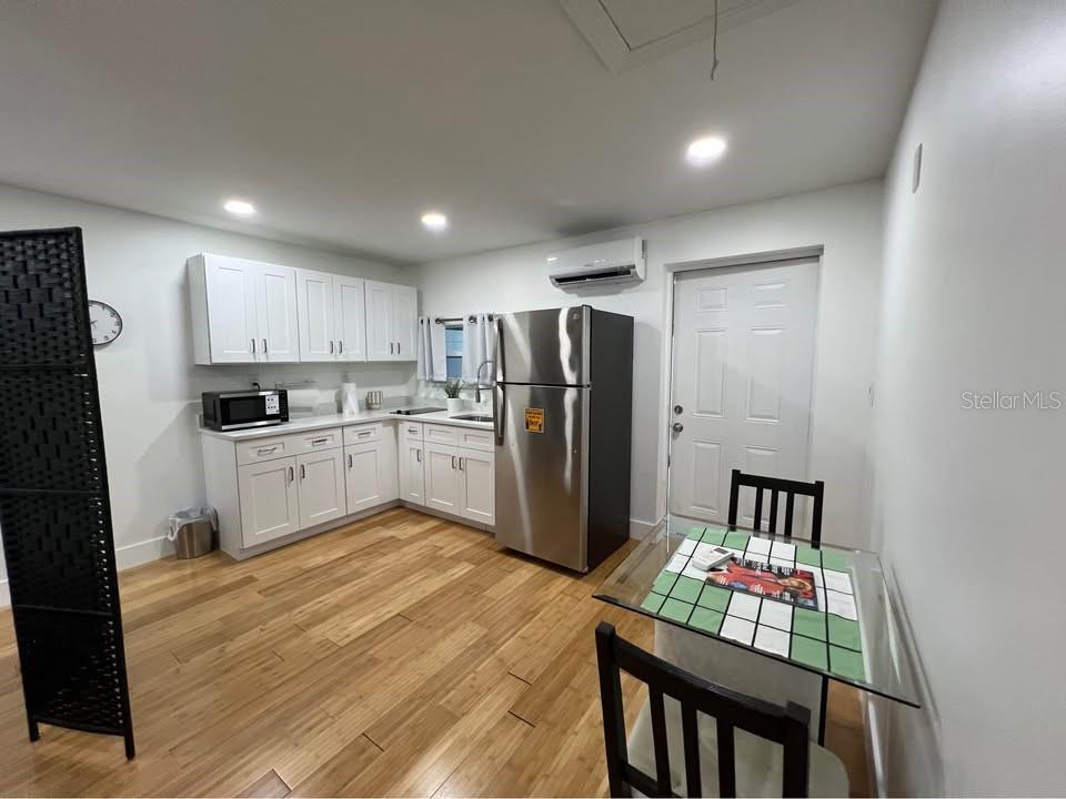 Image 2 of 8 For 6818 Eden Lane